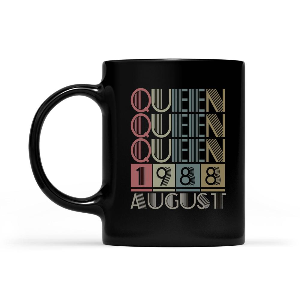 Queen Retro Vintage Birthday Gift | Custom year Mug Queen Retro Vintage Birthday Gift | Custom year Mug